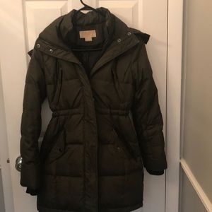 Michael Kors olive puffer coat xs
